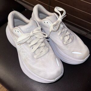 Hoka Bondi 8